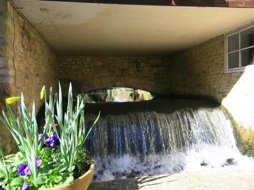 Cider Press Villa Burford Dış mekan fotoğraf